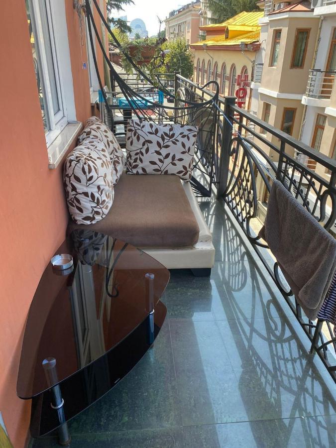 Apart Voyage Batumi Exterior foto