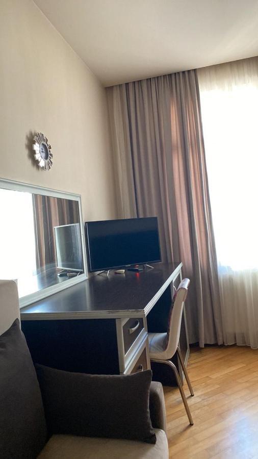 Apart Voyage Batumi Exterior foto